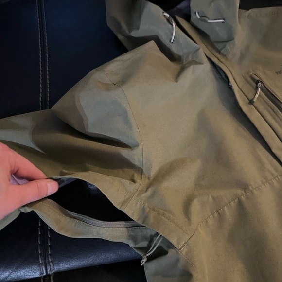 Gore-Tex north face jacket - Picture 2 of 8